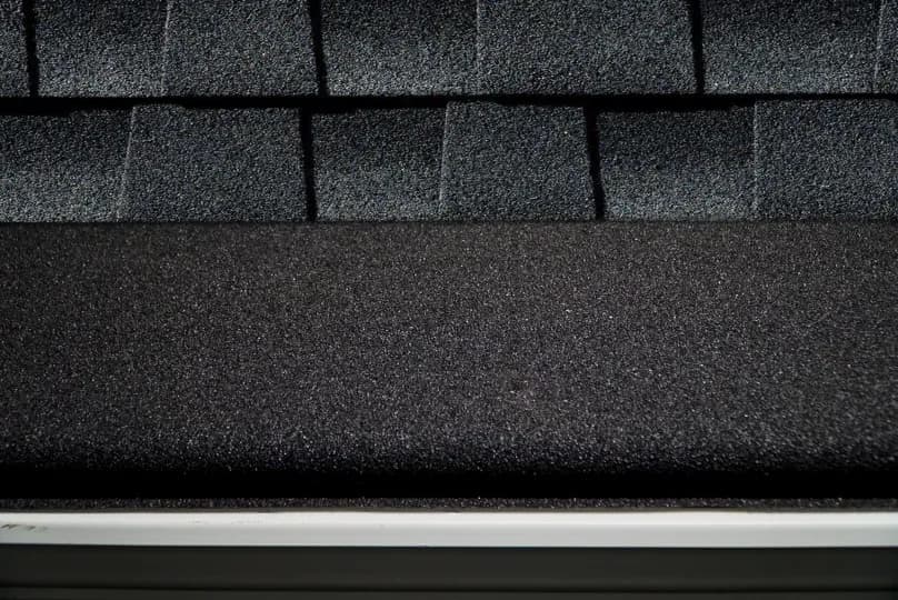 Brick Red stone coated gutter protection